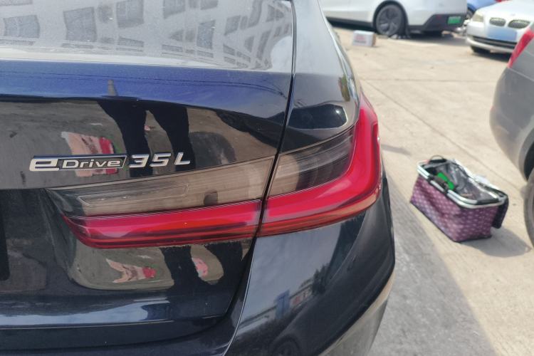 Used BMW i3 2022 eDrive 35 L Exterior 3