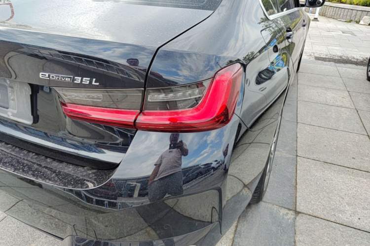 Used BMW i3 2022 eDrive 35 L Exterior 3