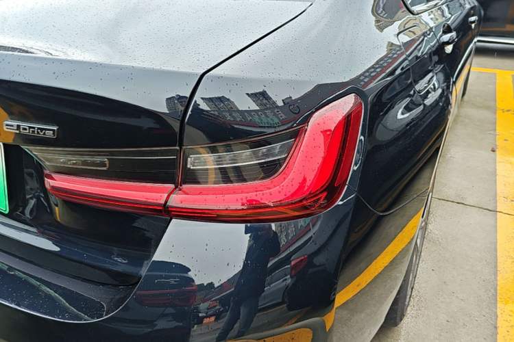 Used BMW i3 2022 eDrive 35 L Exterior 3