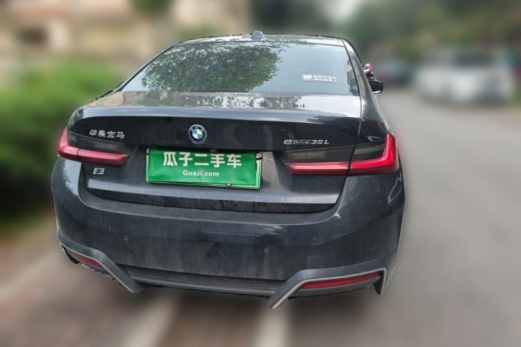 Used BMW i3 2022 eDrive 35 L Exterior 4