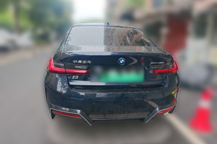 Used BMW i3 2022 eDrive 35 L Exterior 4
