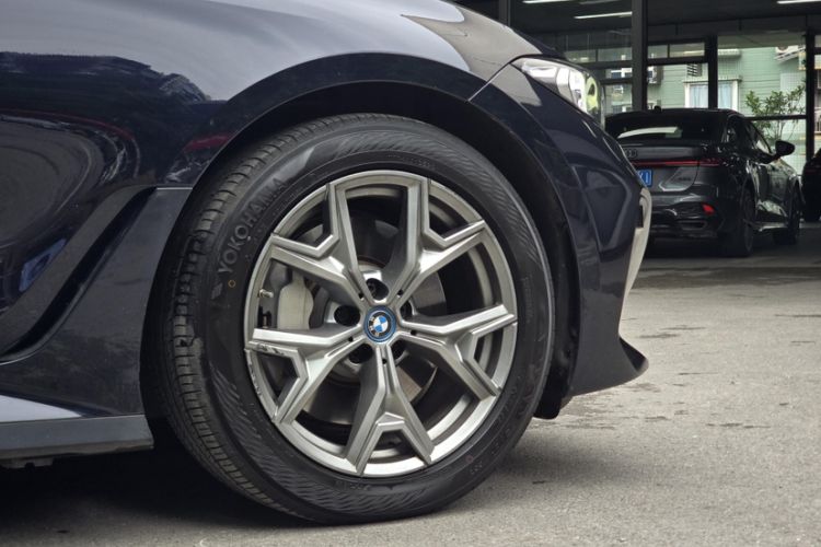 Used BMW i3 2022 eDrive 35 L Exterior 5