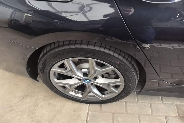 Used BMW i3 2022 eDrive 35 L Exterior 5