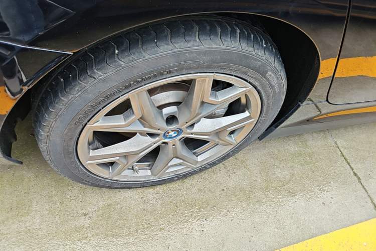 Used BMW i3 2022 eDrive 35 L Exterior 5