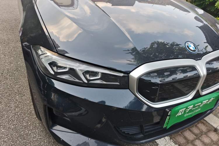 Used BMW i3 2022 eDrive 35 L Exterior 6