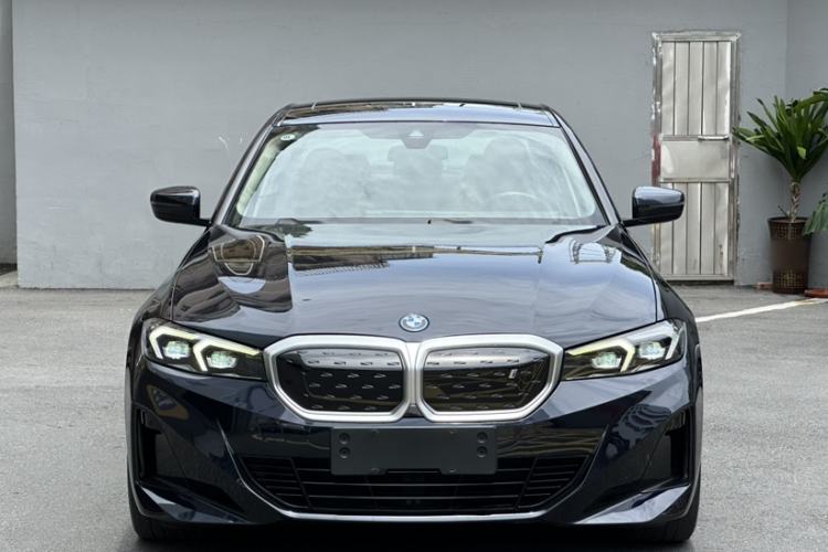 Used BMW i3 2022 eDrive 35 L Exterior 7