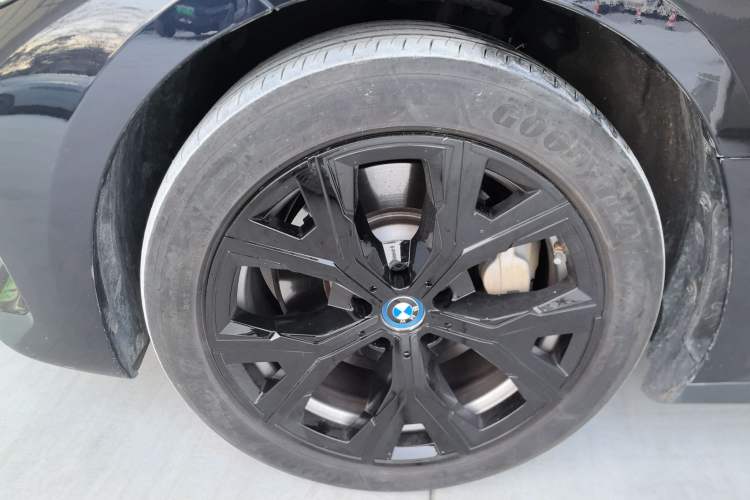 Used BMW i3 2022 eDrive 35 L Exterior 7