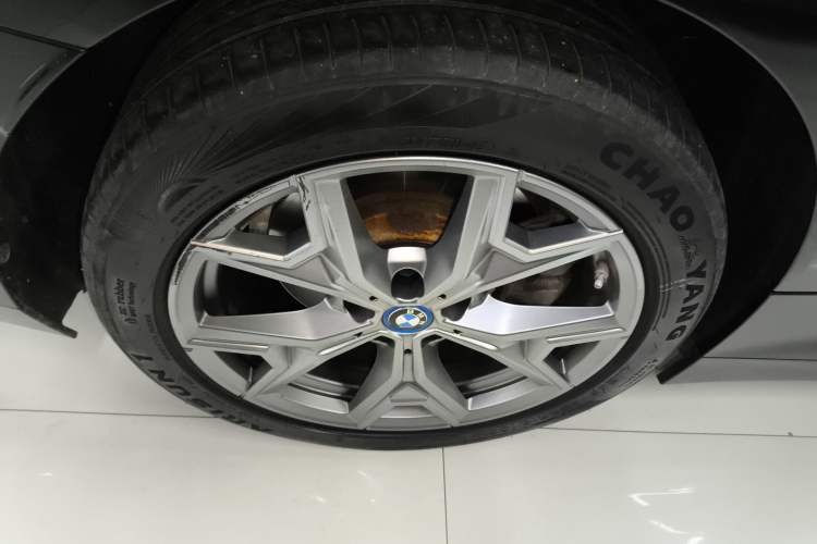 Used BMW i3 2022 eDrive 35 L Exterior 8
