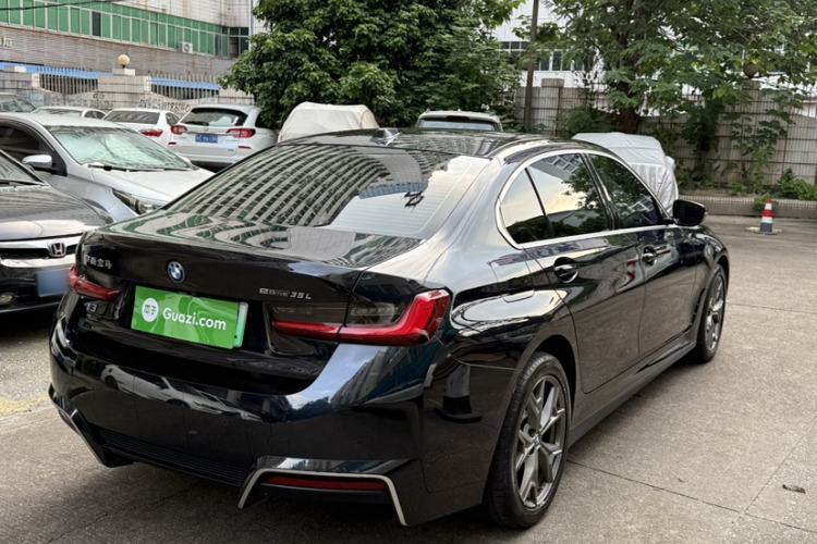 Used BMW i3 2022 eDrive 35 L Exterior 9