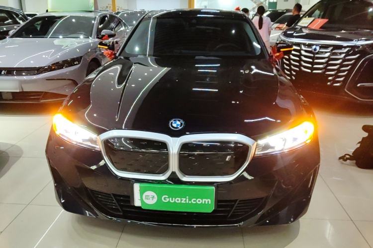 Used BMW i3 2022 eDrive 35 L Front