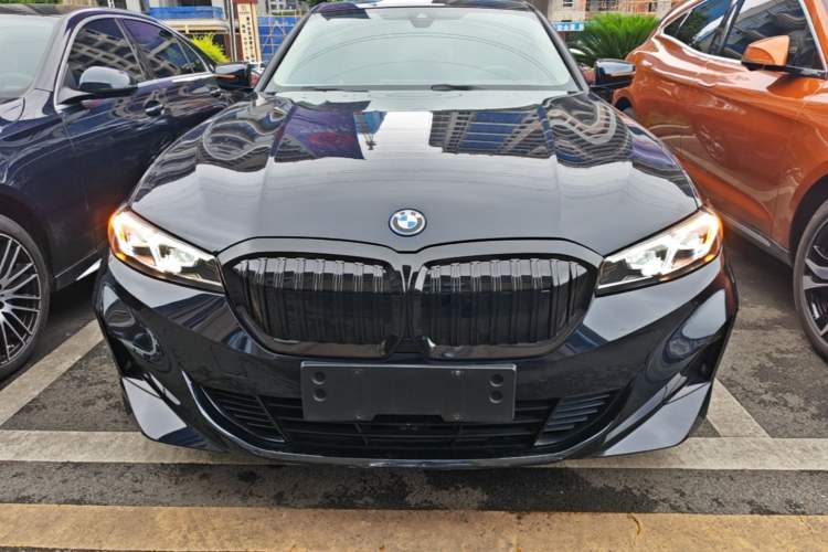 Used BMW i3 2022 eDrive 35 L Front