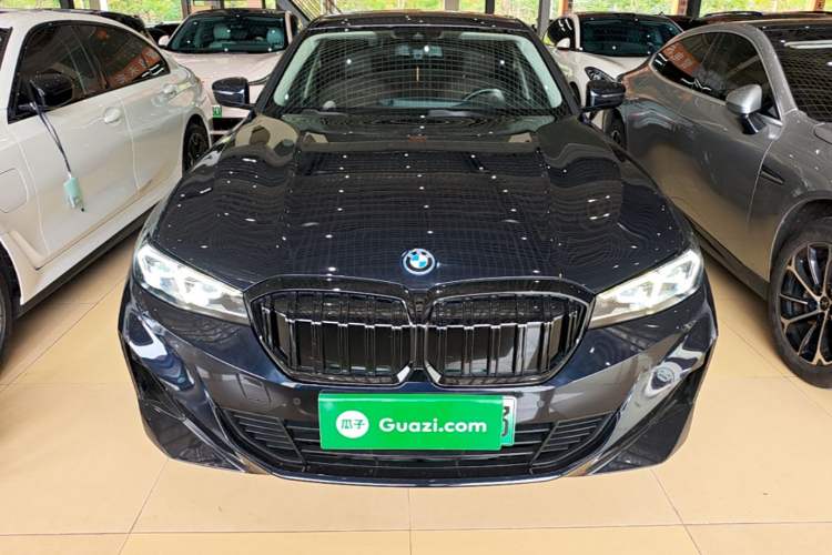 Used BMW i3 2022 eDrive 35 L Front
