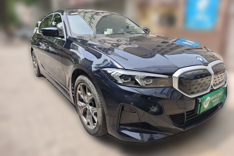Used BMW i3 2022 eDrive 35 L Front Right 45 Deg