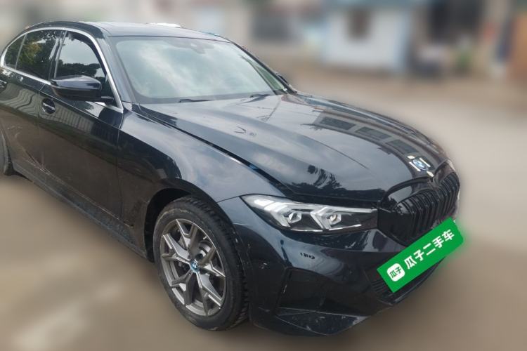 Used BMW i3 2022 eDrive 35 L Front Right 45 Deg