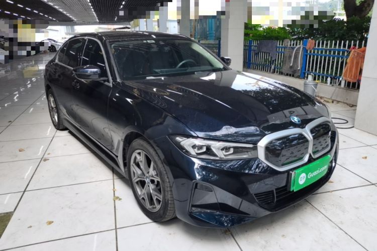 Used BMW i3 2022 eDrive 35 L Front Right 45 Deg