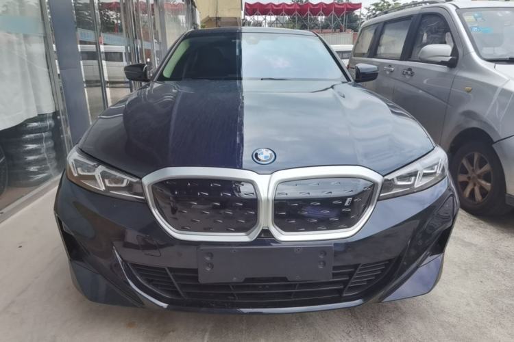 Used BMW i3 2022 eDrive 35 L Front