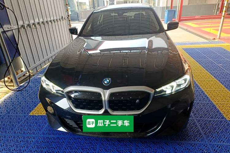 Used BMW i3 2022 eDrive 35 L Front