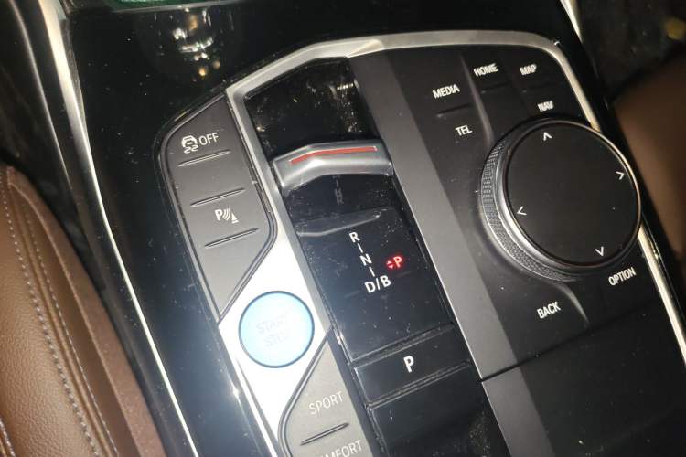 Used BMW i3 2022 eDrive 35 L Gear Lever