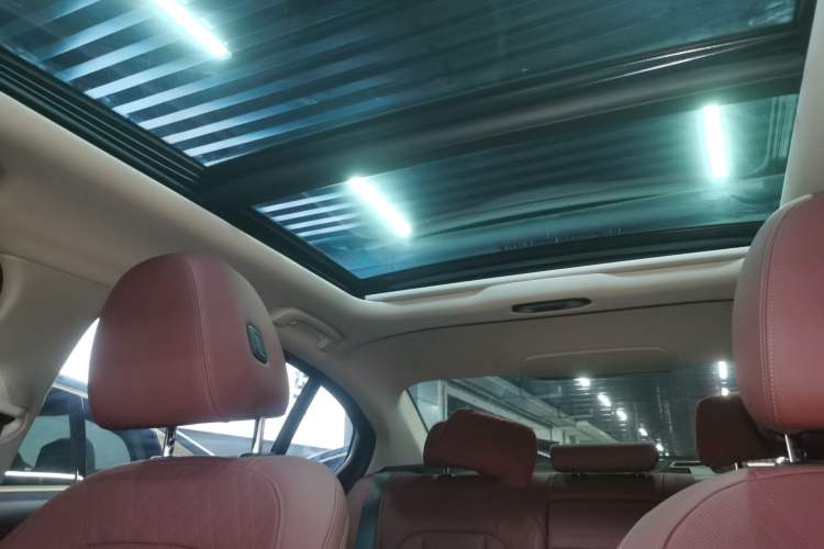 Used BMW i3 2022 eDrive 35 L Headliner