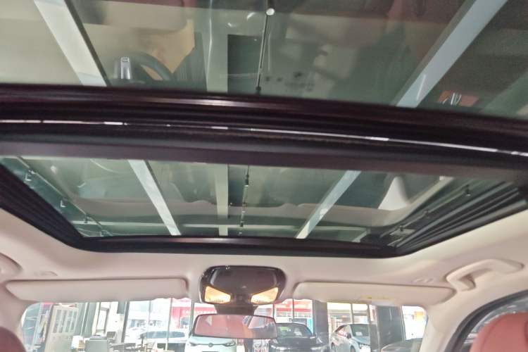 Used BMW i3 2022 eDrive 35 L Headliner
