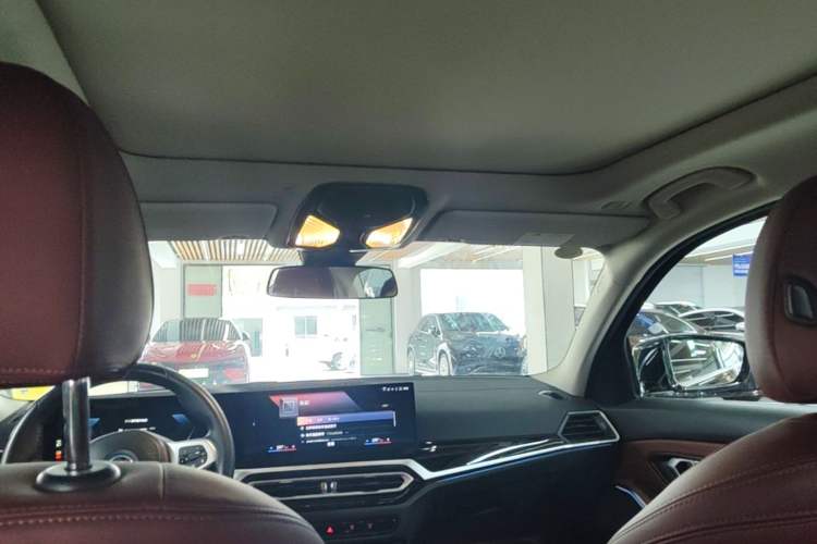 Used BMW i3 2022 eDrive 35 L Headliner