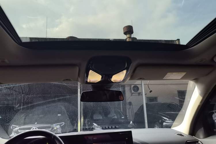 Used BMW i3 2022 eDrive 35 L Headliner