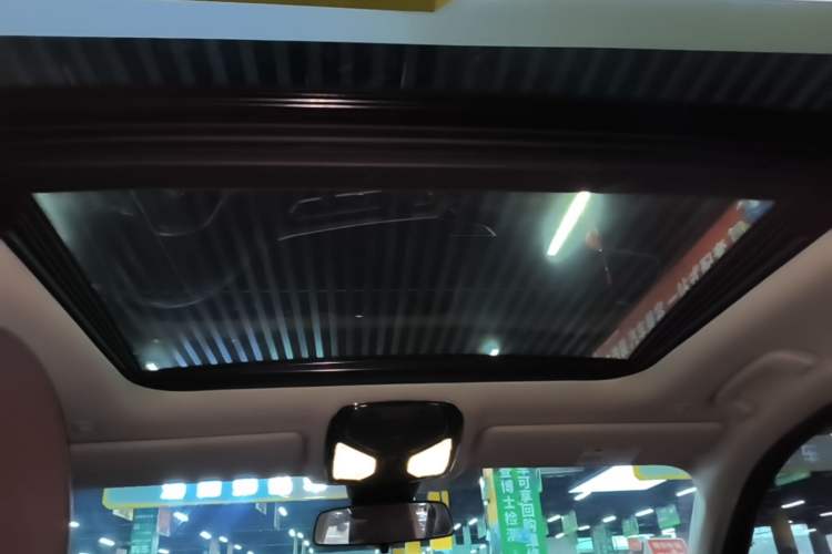 Used BMW i3 2022 eDrive 35 L Headliner
