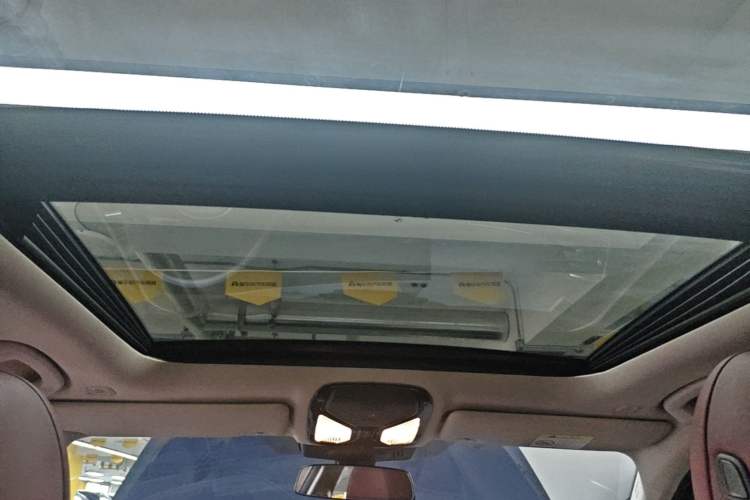 Used BMW i3 2022 eDrive 35 L Headliner