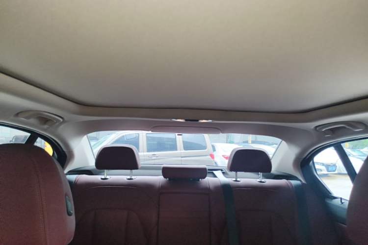 Used BMW i3 2022 eDrive 35 L Headliner