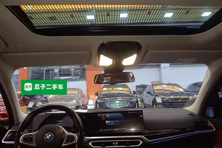 Used BMW i3 2022 eDrive 35 L Headliner