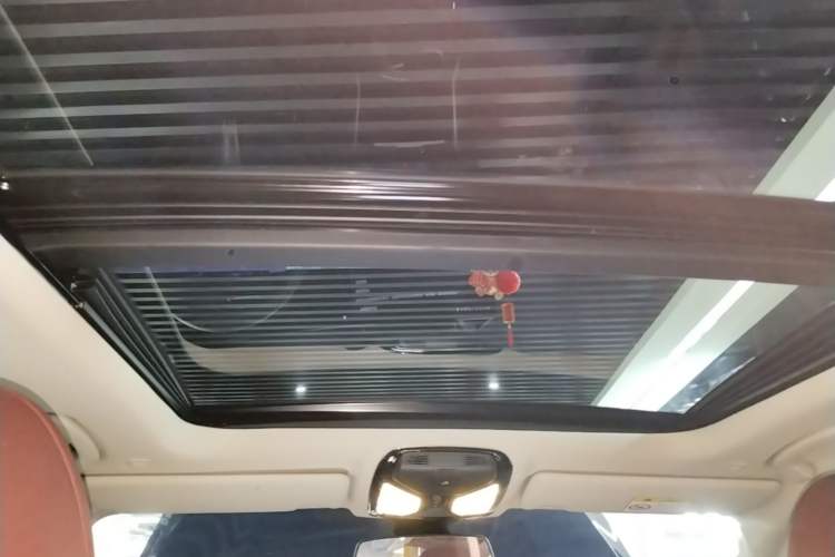 Used BMW i3 2022 eDrive 35 L Headliner