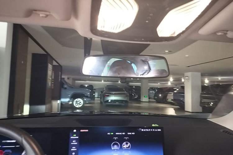 Used BMW i3 2022 eDrive 35 L Headliner