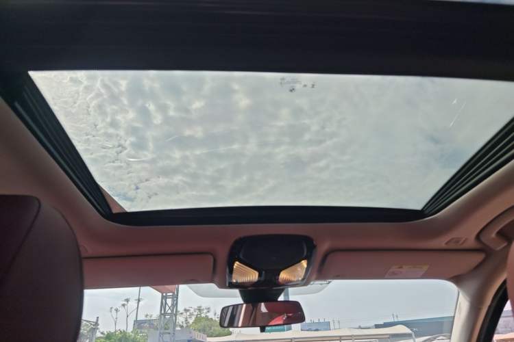 Used BMW i3 2022 eDrive 35 L Headliner