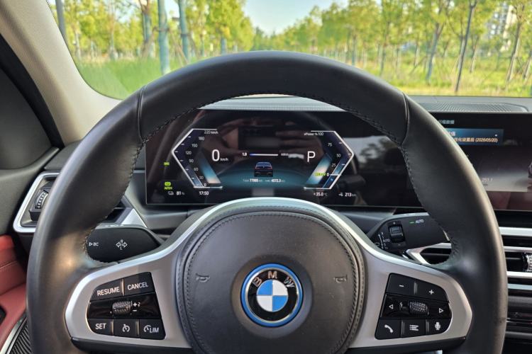 Used BMW i3 2022 eDrive 35 L Instrument Cluster