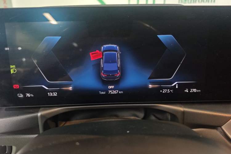 Used BMW i3 2022 eDrive 35 L Instrument Cluster