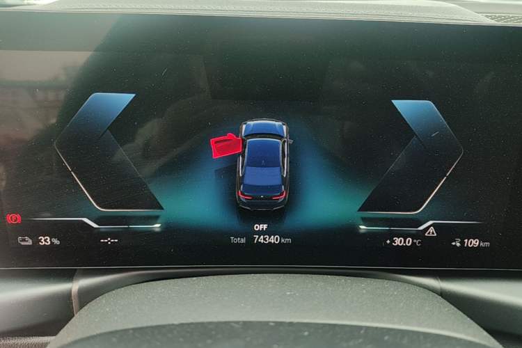 Used BMW i3 2022 eDrive 35 L Instrument Cluster