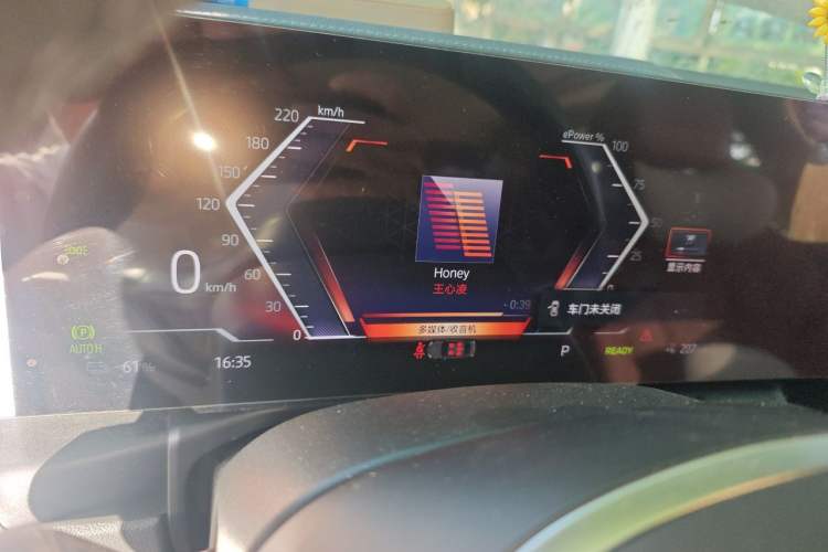 Used BMW i3 2022 eDrive 35 L Instrument Cluster