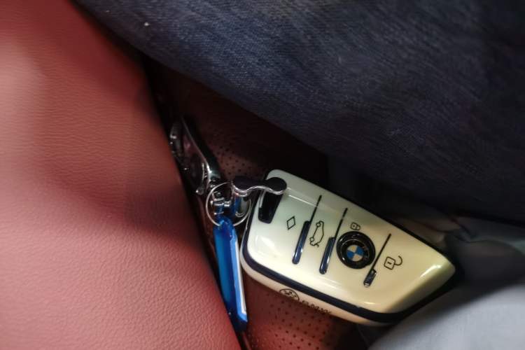 Used BMW i3 2022 eDrive 35 L Interior 1