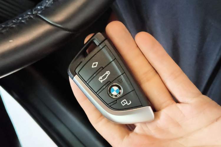 Used BMW i3 2022 eDrive 35 L Interior 1