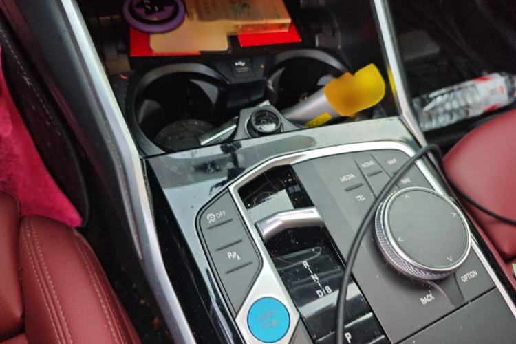 Used BMW i3 2022 eDrive 35 L Interior 1