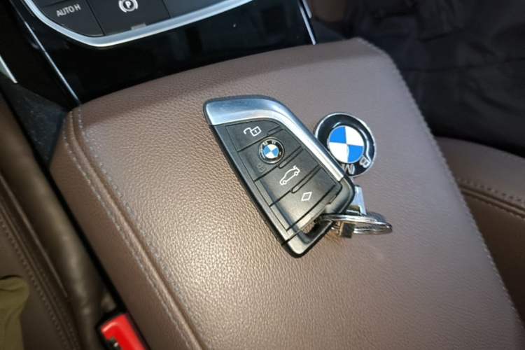 Used BMW i3 2022 eDrive 35 L Interior 1
