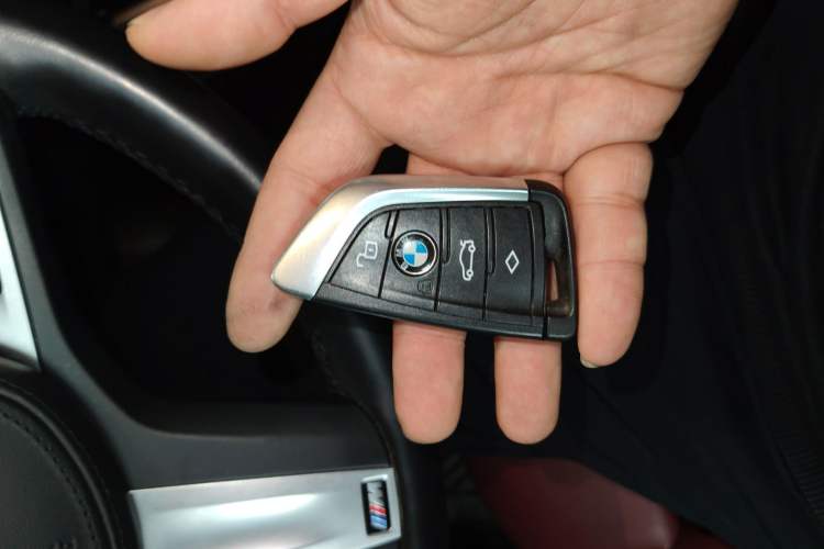 Used BMW i3 2022 eDrive 35 L Interior 1