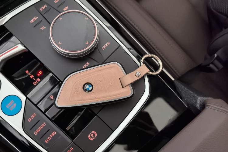 Used BMW i3 2022 eDrive 35 L Interior 1