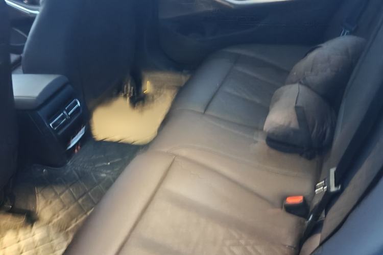 Used BMW i3 2022 eDrive 35 L Interior 2