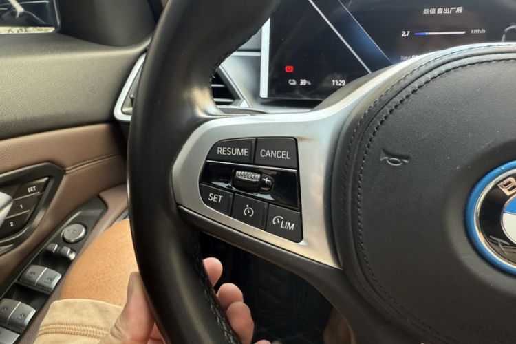 Used BMW i3 2022 eDrive 35 L Interior 6