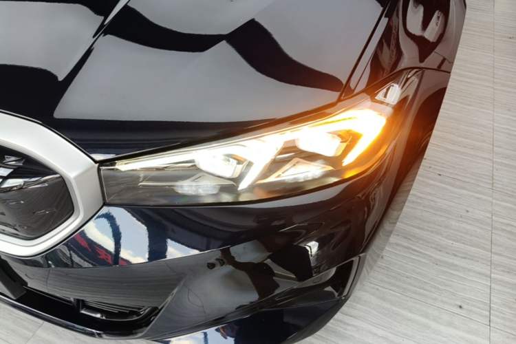 Used BMW i3 2022 eDrive 35 L Left Front Headlight