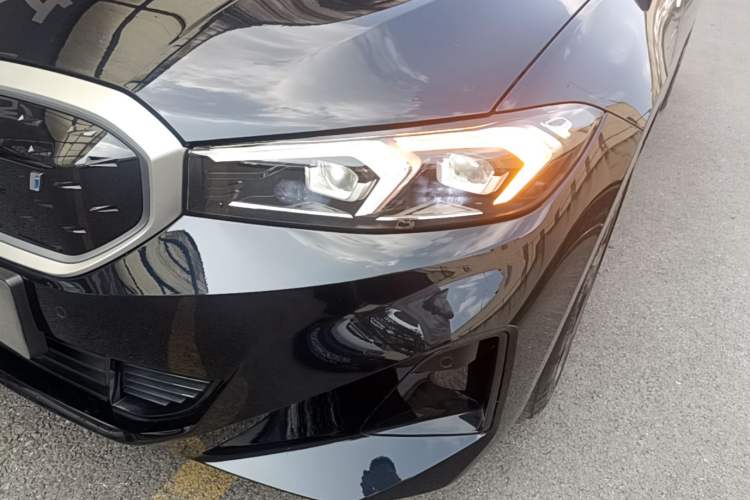 Used BMW i3 2022 eDrive 35 L Left Front Headlight