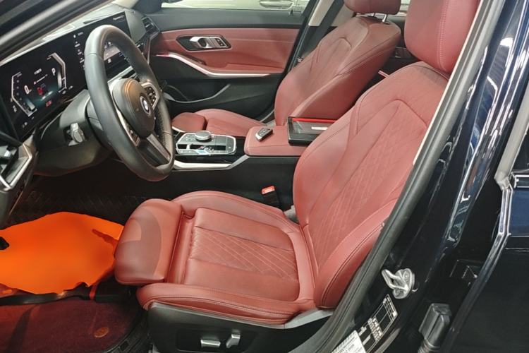Used BMW i3 2022 eDrive 35 L Left Front Seat