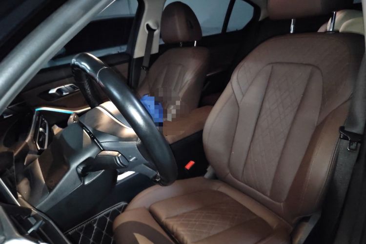 Used BMW i3 2022 eDrive 35 L Left Front Seat
