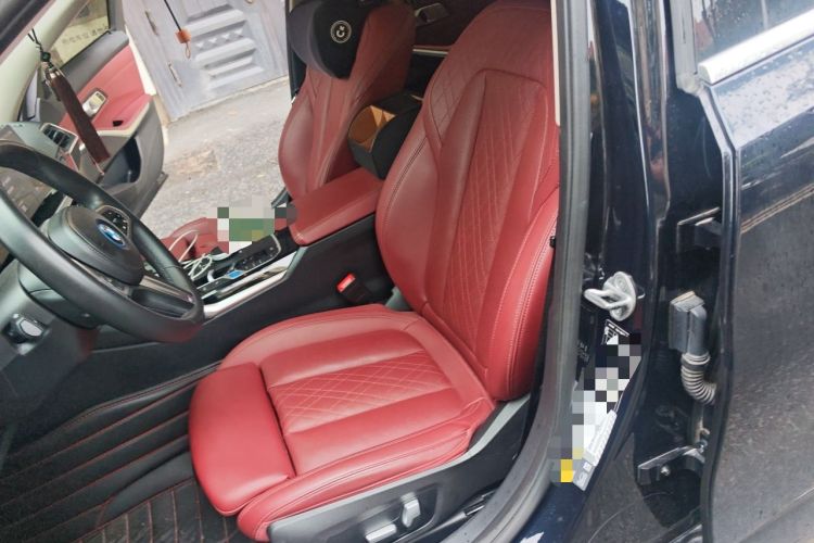 Used BMW i3 2022 eDrive 35 L Left Front Seat